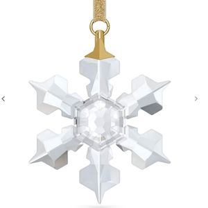 Swarovski annual ornament 2022